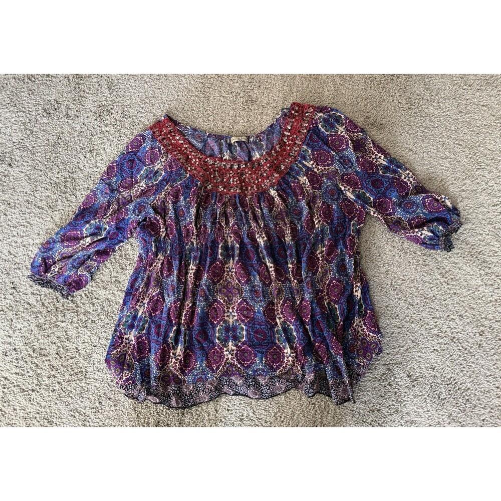 Live And Let Live Women’s Plus Size 3X Multicolor Sequin Top